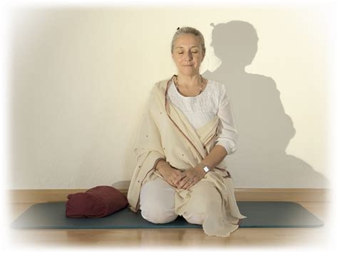 Escuela Kundalini Yoga y Sat Nam Rasayan。